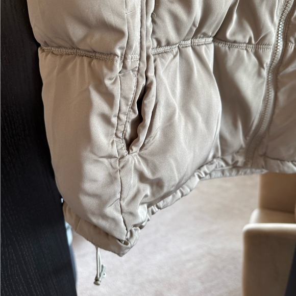 Thread & Supply Kelsey Vest - Picture 4 of 8